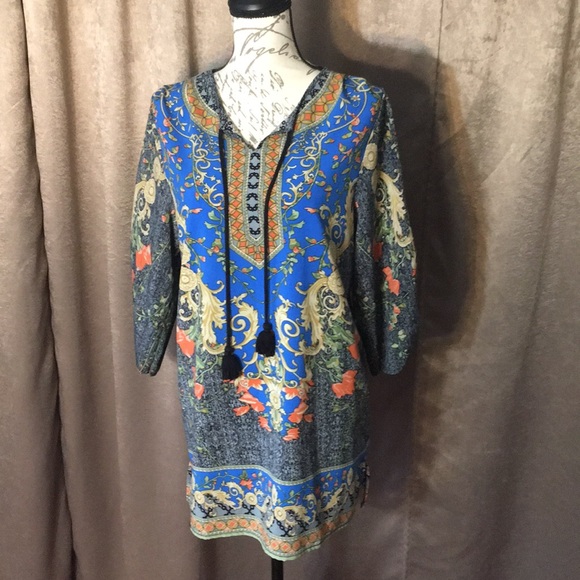 NLW Tops - Light & Flowing Tunic w/ Beautiful Pattern, Large